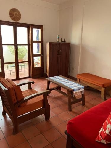 La Casa de Dona Irma Townhouse