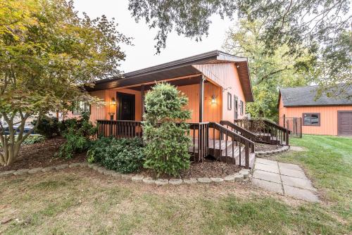 . Lake Chemung Cottage Near Crystal Gardens