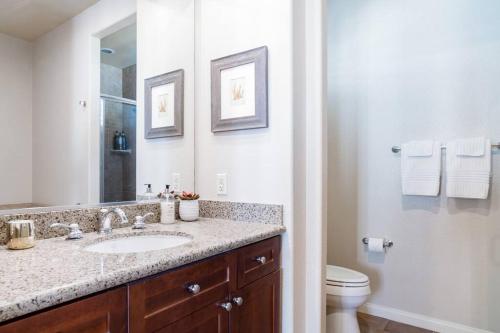 Luxury Two Bedroom Villa with Mountain View 064622 in La Quinta, USA
