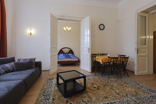  Carmen Apartment Budapest in Budapest