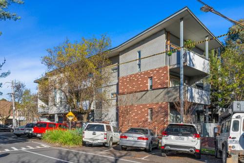 Modern 2-Bed Apartment Near St Kilda Beach