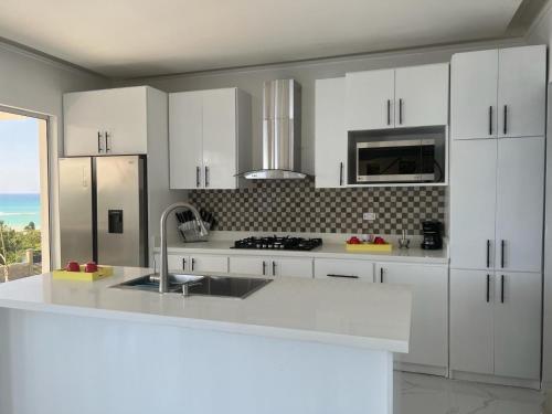 Luxury Beach Front Villa with Private pool and stunning Ocean View! in Punta Rucia