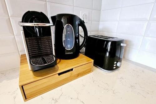 Lilas Rose in โทนง-เล-แบ็ง