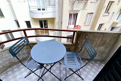 Lilas Rose in โทนง-เล-แบ็ง