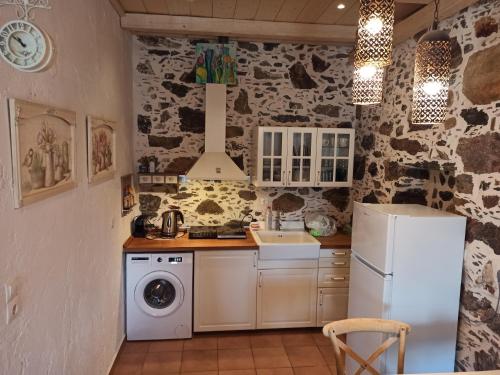 Kitchen, Polios in Kandanos