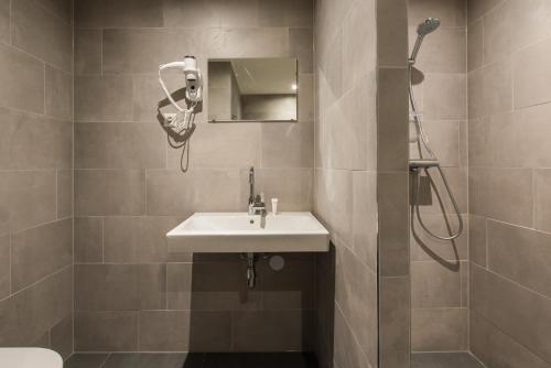 Short Stay Group NDSM Serviced Apartments Amsterdam - image 2