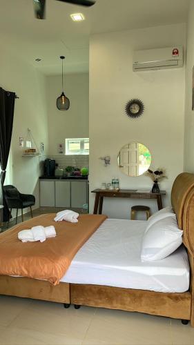 D'LaMar Homestay in 彭丹