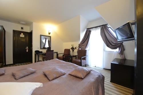 hotel photo