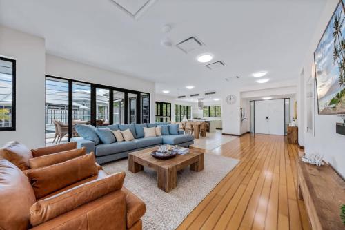 Penthouse living at the Port of Airlie