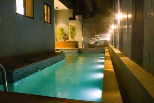 Swimming pool, Anantam- A 3bhk luxurious Villa near Anna Chinese hotel ananya