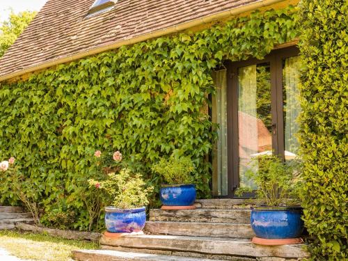 Farmhouse with private pool large garden and playground