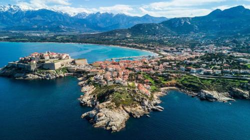 ที่เที่ยวใกล้ที่พัก, T3 Les pieds dans l'eau in กัลวี