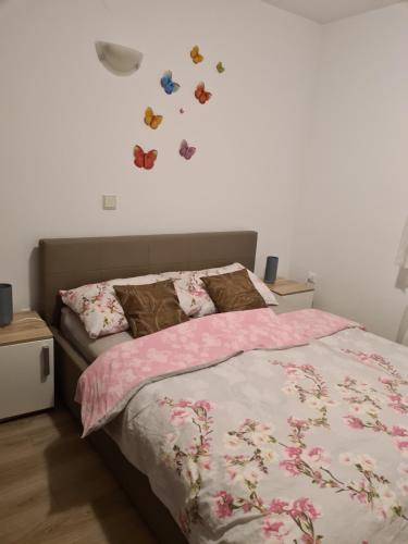 Apartments Petrovic - image 9