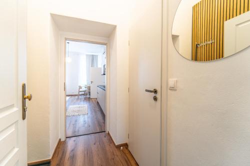 Studio Apartment image 1