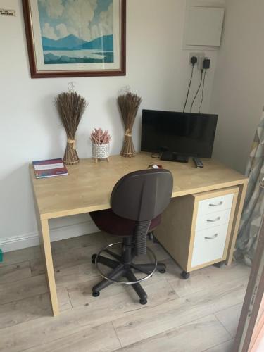 Seadmed, Unyi Ojo in Arklow