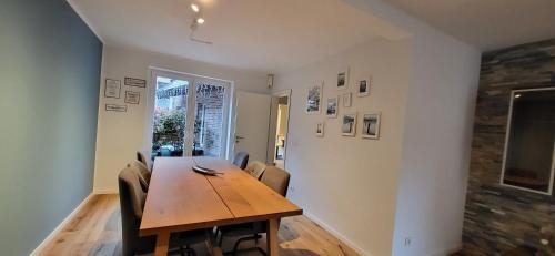 Gasthaus Sürder Hof (Gasthaus Surder Hof) in Grevenbroich