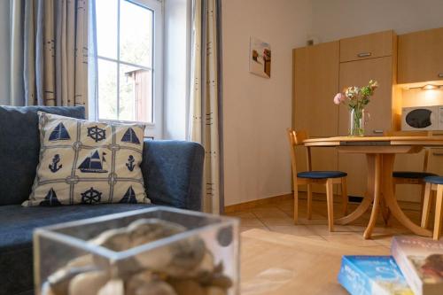 Haus Finja 198m von Poststraße entfernt