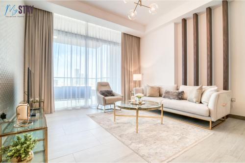 Luxurious Two-Bedroom Apartment, Dubai