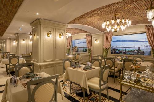 The Central Palace Bosphorus Tarabya - image 4