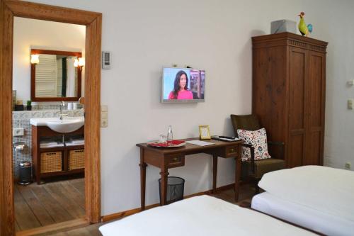 HERMANN Hotel Bar - image 11