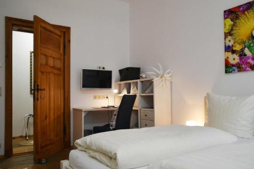 HERMANN Hotel Bar - image 14