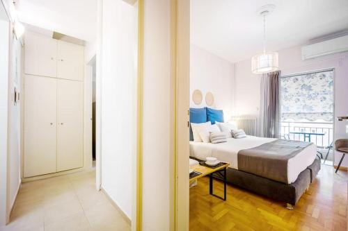 Top Acropolis Sightseeing 1st FLR Elegant Flat by LODGESPOT - image 8