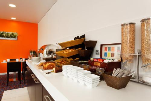 Holiday Inn Express Strasbourg - Sud an IHG Hotel - image 4