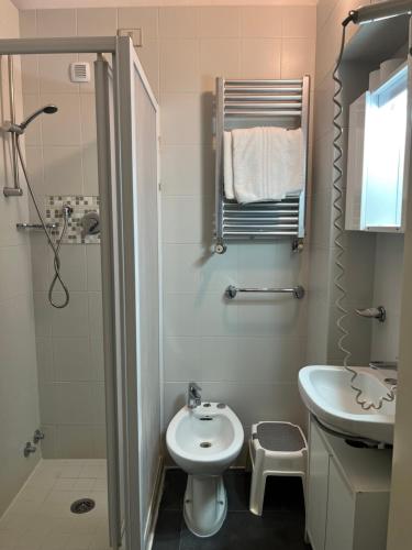 Triple Room image 5