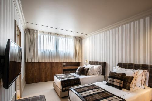 Small Double or Twin Room