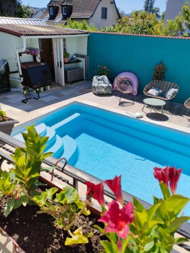 Úszómedence, Chambre d'hôtes Les Hortensias (Chambre d'hotes Les Hortensias) in Gelos