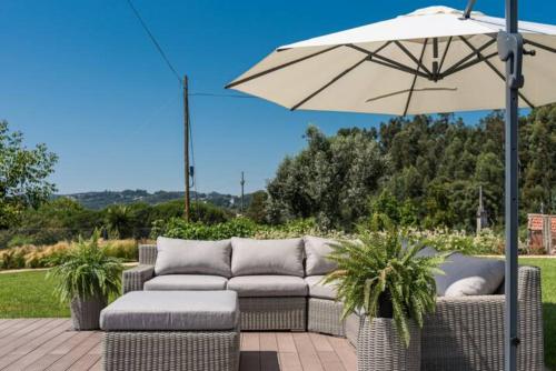 Casa Pelourinho de Louredo with pool in ペアデス