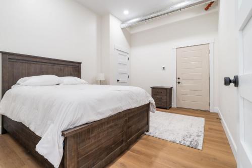 Young Suite Young Suite