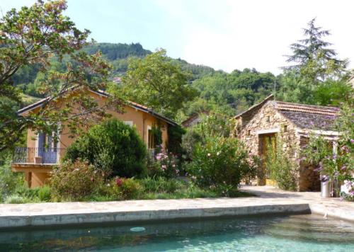 LE JARDIN DEL SUD in Saint-Étienne-d'Albagnan