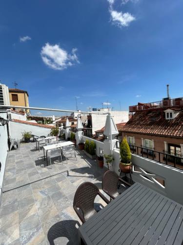 Hostal America - image 6