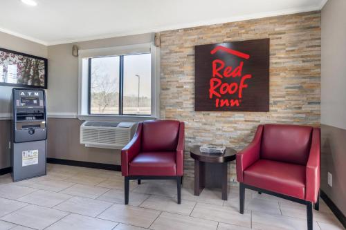 大堂, Red Roof Inn Suffolk in 薩福克 (VA)