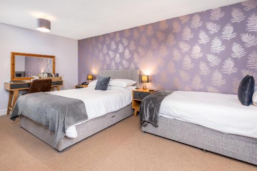 Dornoch Castle Hotel Room Type - Standard Family Room (Not Dog-Friendly)