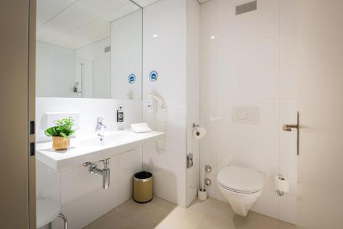 Aparthotel Hine Adon Bern Airport - main image