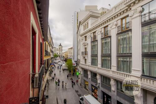 Comodo y centrico Loft en calle Carretas - Madrid Centro - image 2
