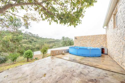 Countryside paradise in Bucelas in บูเซลาส