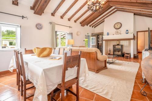 Refreshing poolside escape in Ponte de Sor in Ponte De Sor