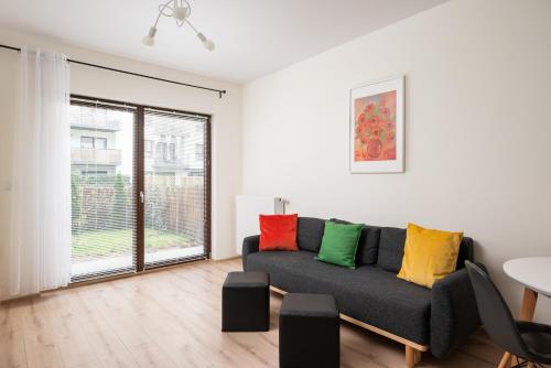 Royal Wilanów Apartment with Garden by BookingHost, Warsaw
