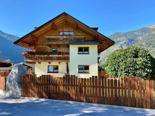 Ferienhaus Tirol im Ötztal - großes Ferienhaus für bis zu 18 Personen