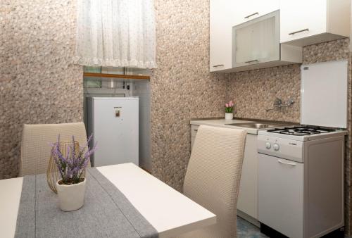 Guest house Ivona, Split (photo 9)