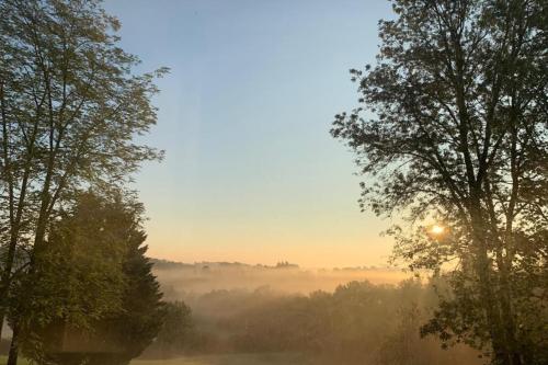 "La Belle Aube - Near Bergerac Swimming pool