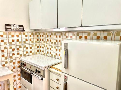 PLATAMONA Villa Marina con piscina sul mare