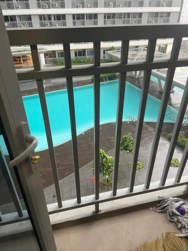 Fame Residences Pool View near MRT, Shaw, Megamall & Ortigas 1026, Manila