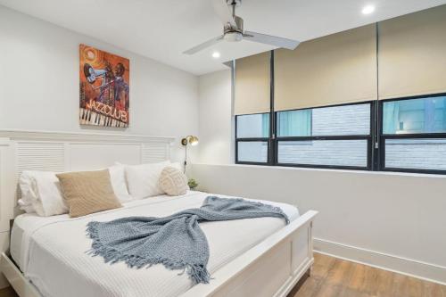 Three-Bedroom Apartment image 7