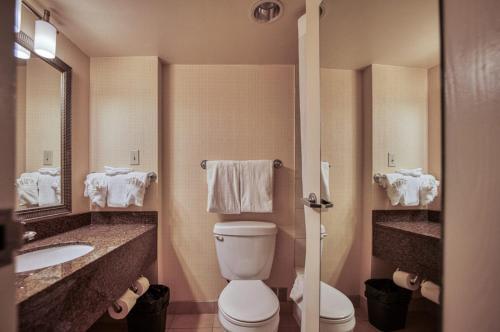 Double Room image 5