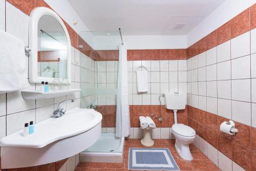 Potamaki Beach Hotel - image 14