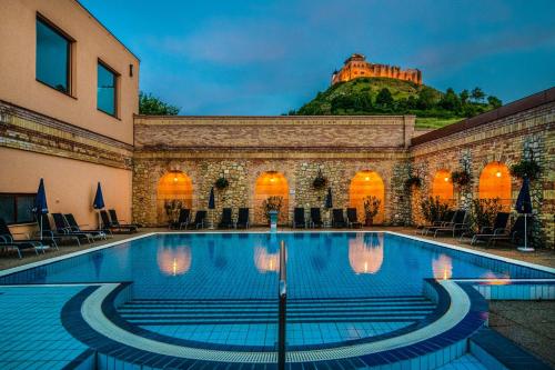 Hotel Kapitany Wellness - image 5